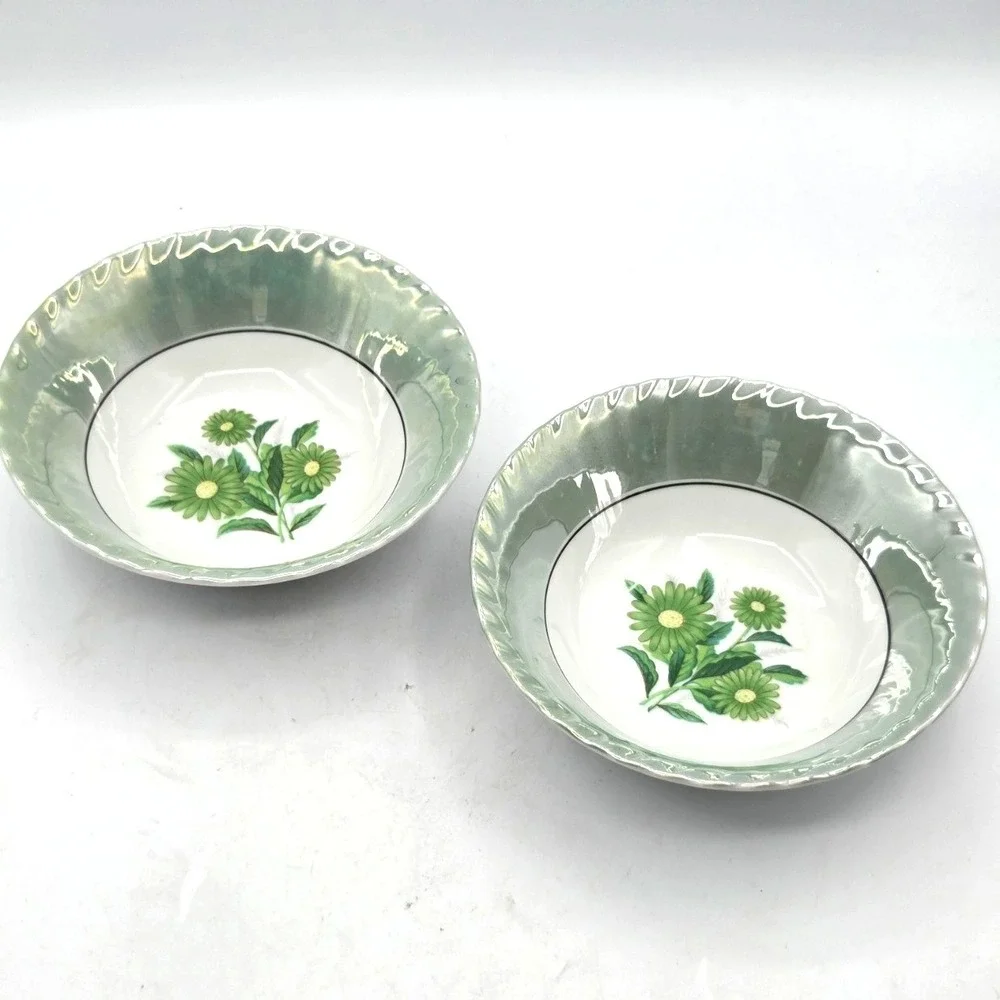 Set of 2 Luster Ware Bowls Green Daisy Flowers Joemen Industries Japan VINTAGE